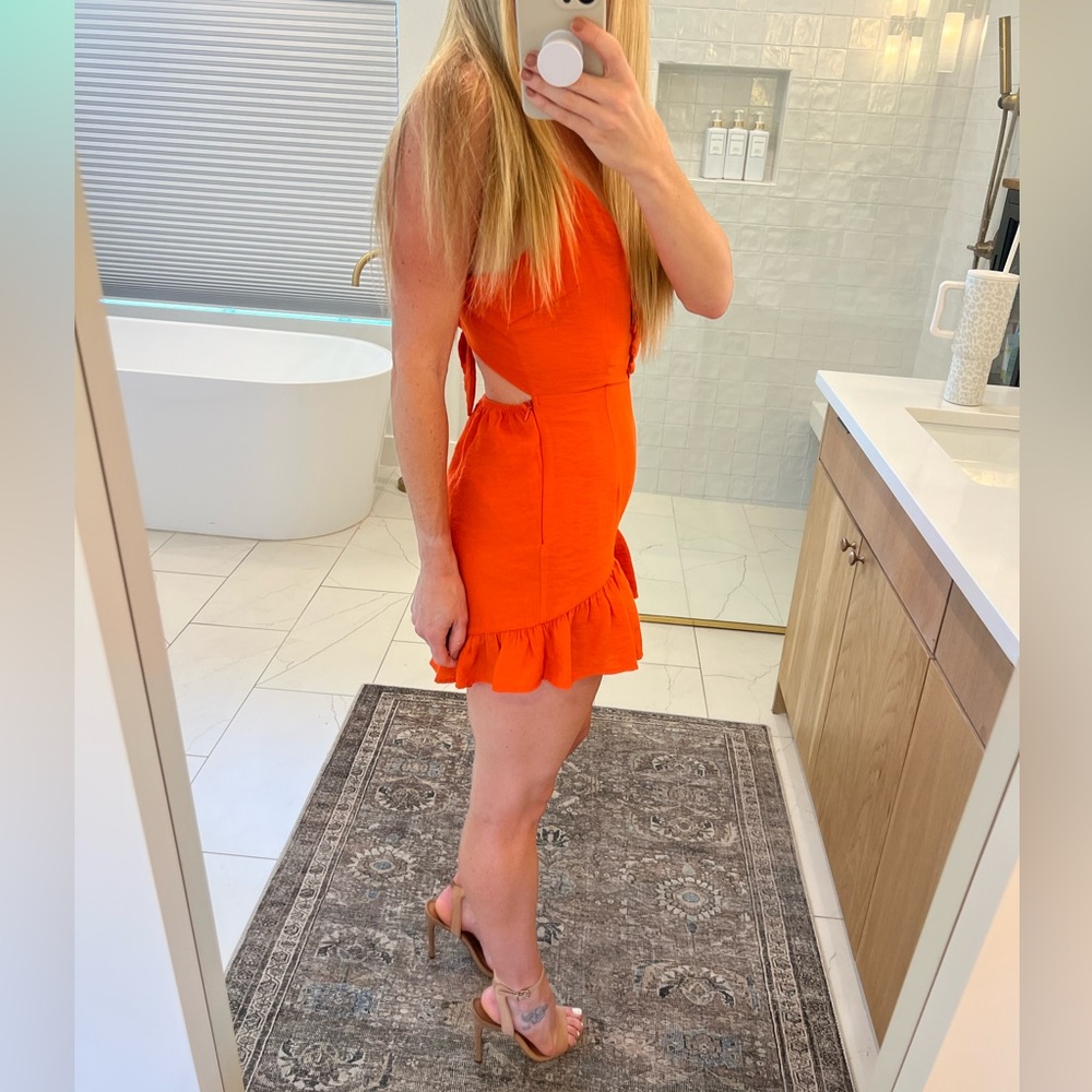 Romper - Picture 2 of 6